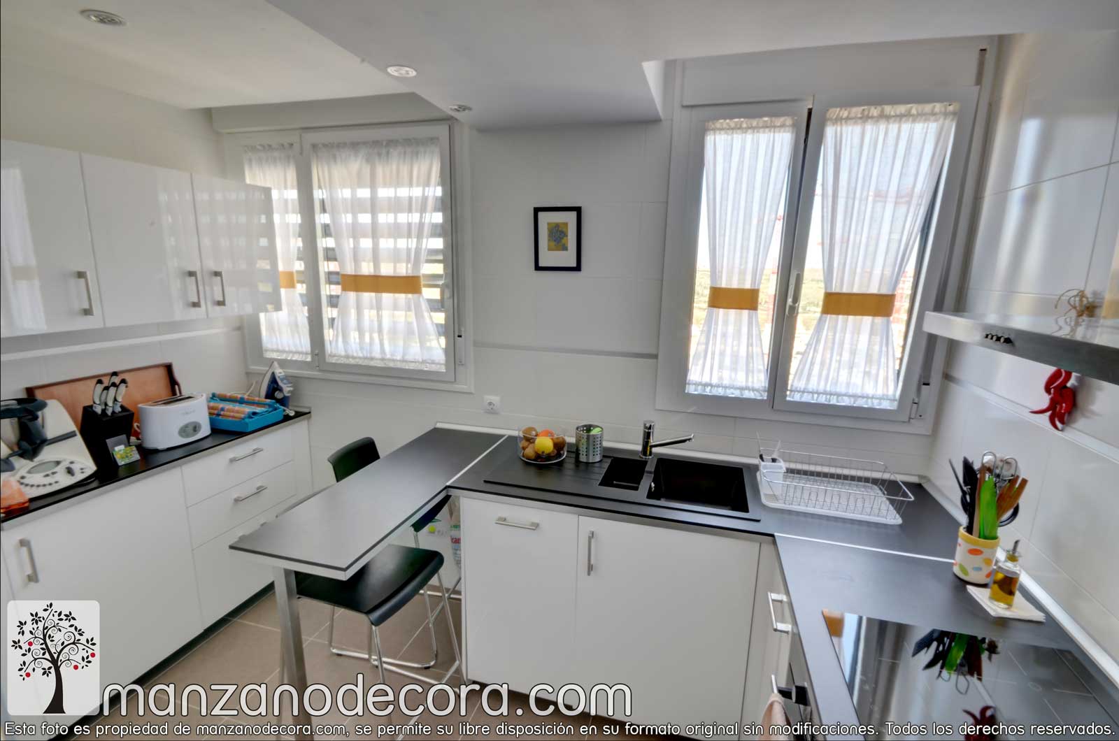 Decoración cocina: Cortinas, estores y gusanillos para tu cocina