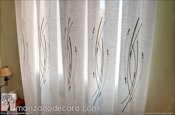 Cortinas bordadas