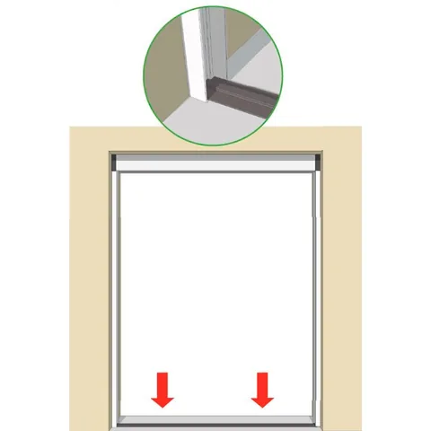Instalación de la mosquitera enrollable para puerta, paso 4: el carril de abajo