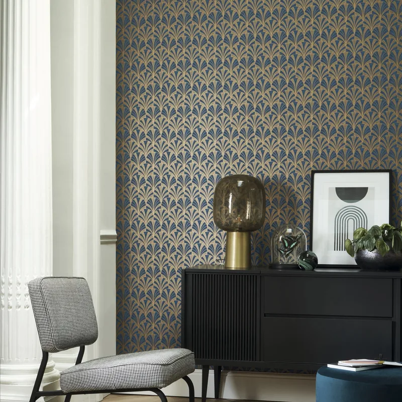 Papel pintado Palmette: abanicos art déco en azul y oro