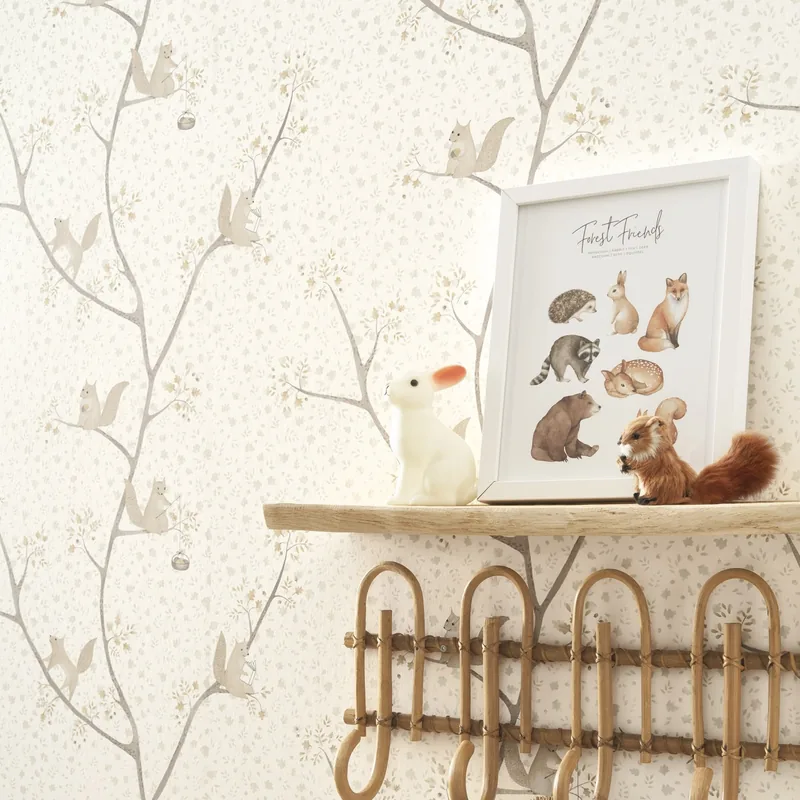 Papel pintado Squirrel: ramas con ardillas y pájaros